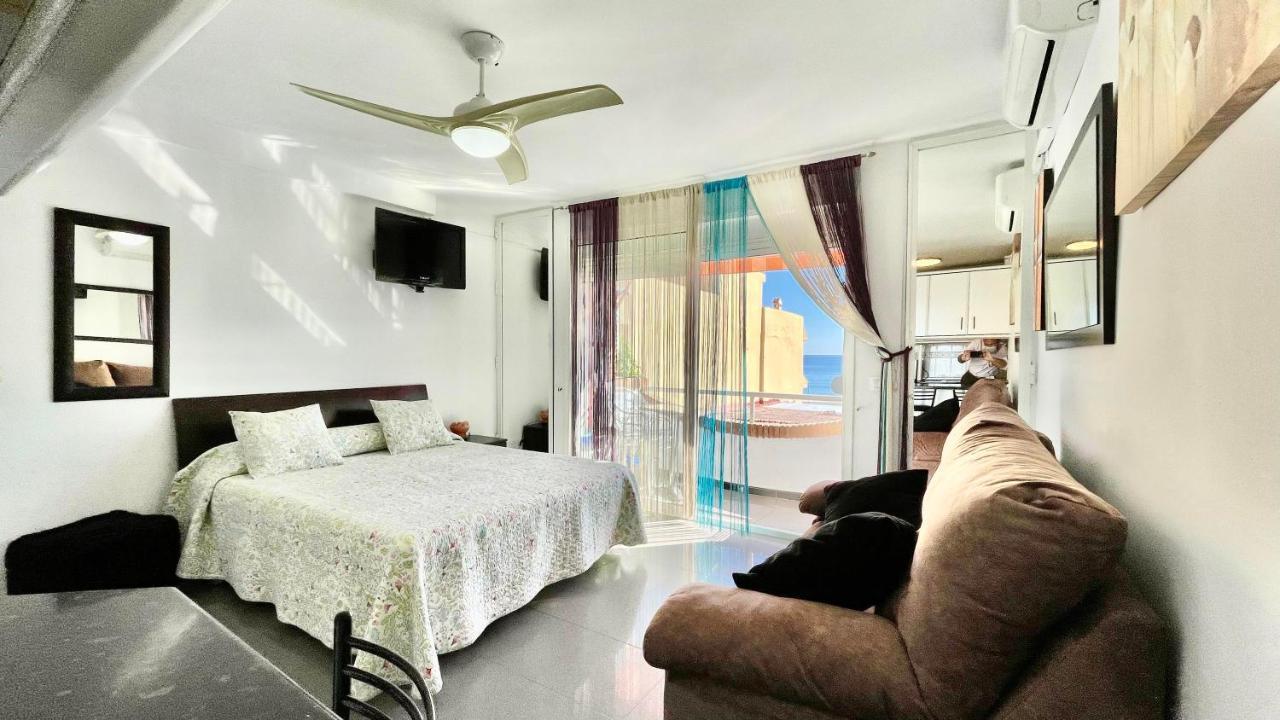 Bulto Carihuela Appartement Torremolinos Buitenkant foto
